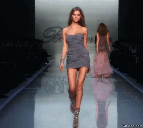 nude model gif|Runwaynudity Gifs .